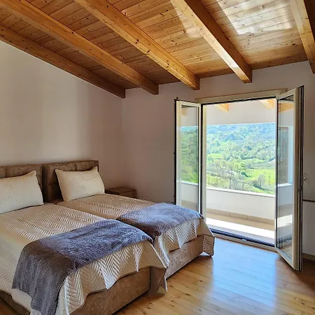 Uphill House. Holiday home *